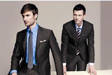 外企职业装定制，实现标准化管理