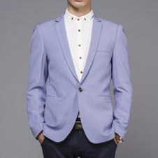 休闲西服款式风格花样繁多，让你度假外出风采无限！