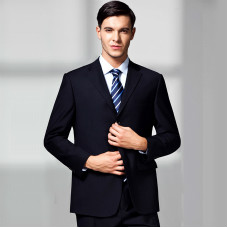 穿欧版定制西服，成熟稳重！