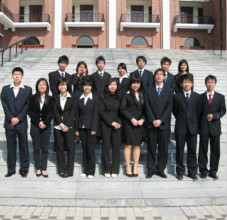 选购职业装定制，这四点要求必须了解