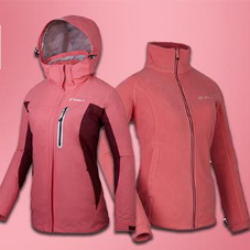 秋季爬山必备的户外冲锋衣，三合一冲锋衣定做