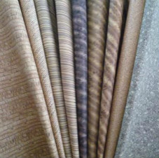 季节转换该怎么定做工作服