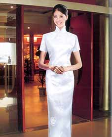 酒店工作服风格搭配才显得与众不同？酒店工作服设计