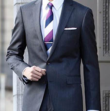 西服定制的面料和礼仪技巧