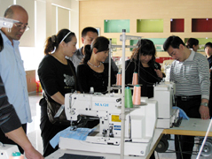 领导实力工厂考察