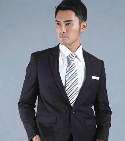 西服怎么选择合适
