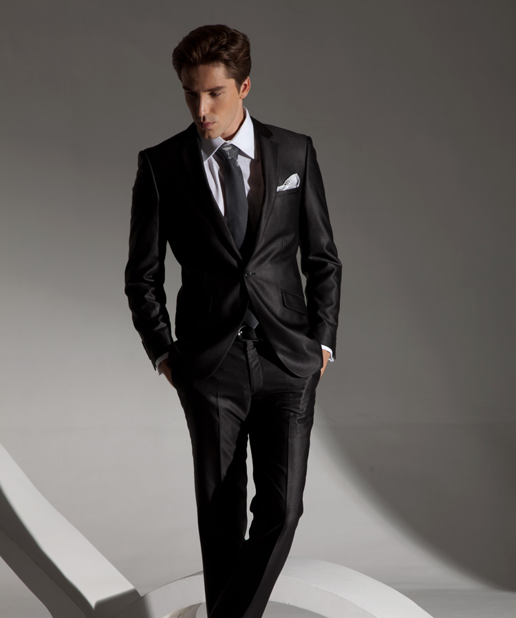黑色西装定制