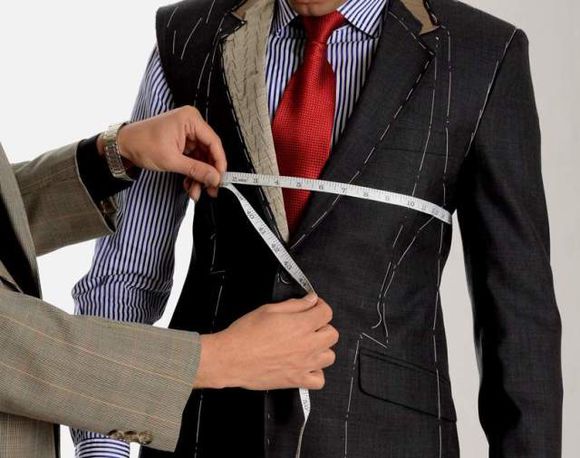 职业装定制试穿