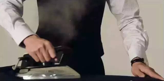 西装定制的熨烫
