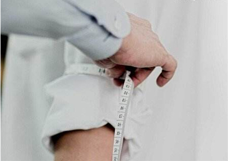 定制西装多少钱