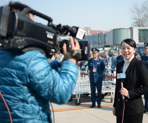 记者职业装定制