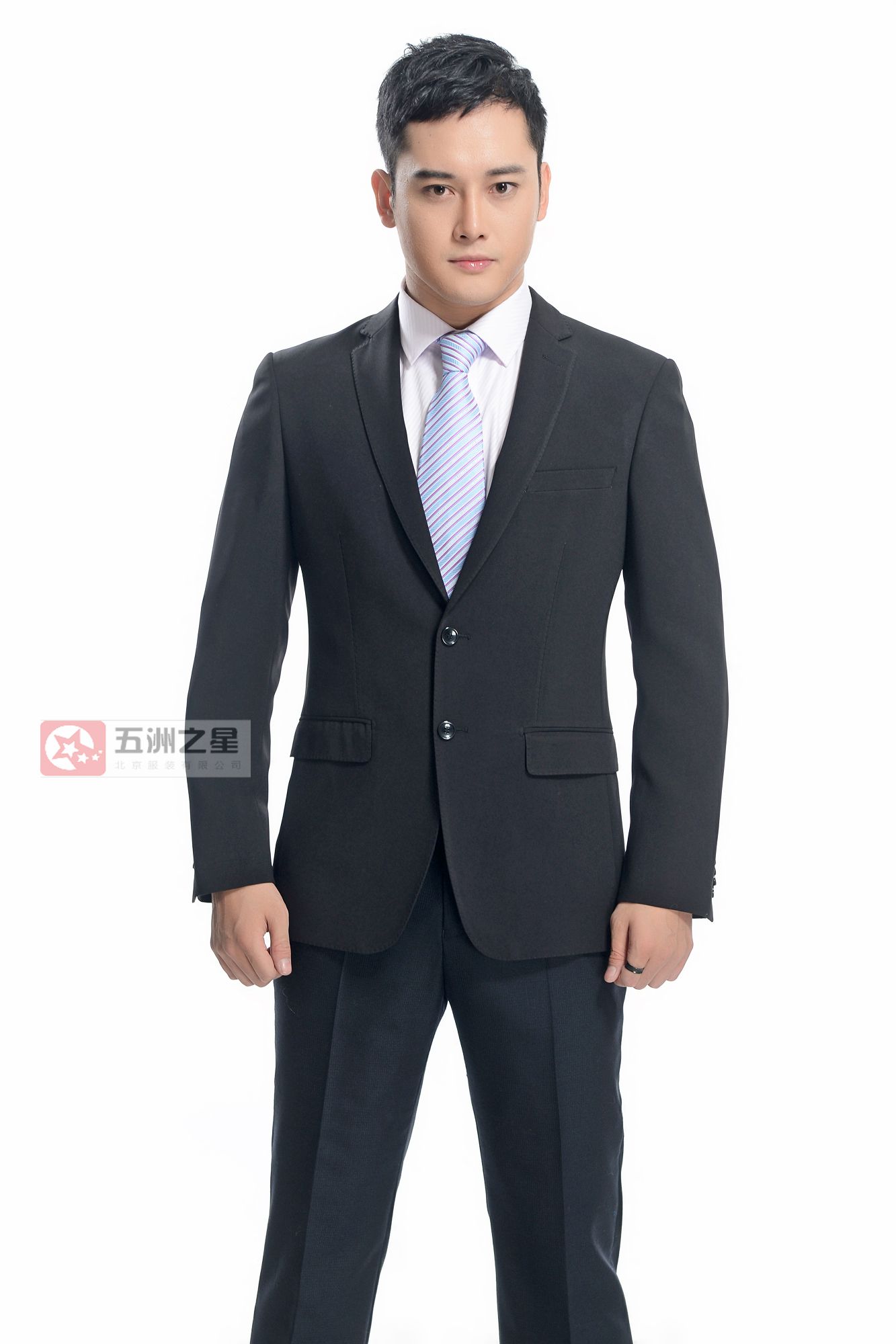 定制西装纽扣几颗好看