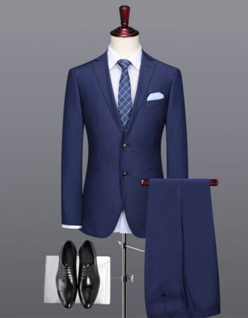 定做一套羊毛职业装多少钱