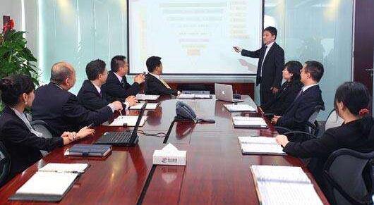 定做工作服的意义