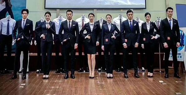 企业集体定做西服