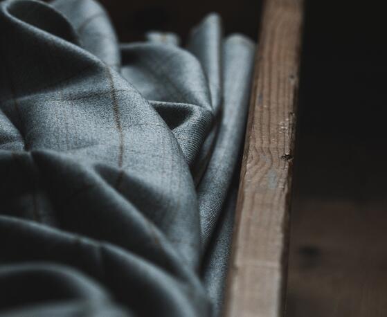 高档女装面料贺兰德谢瑞