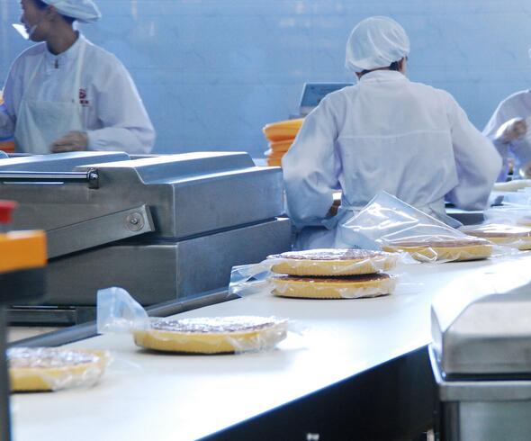 食品车间工作人员工作服要求